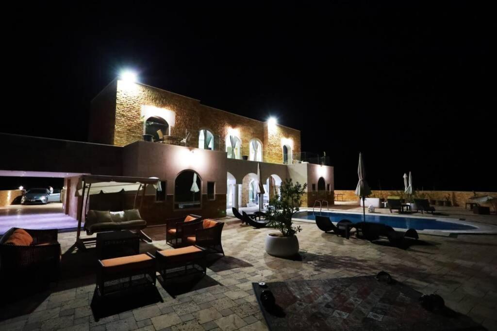 Villa Sea Breeze Sweimeh Εξωτερικό φωτογραφία